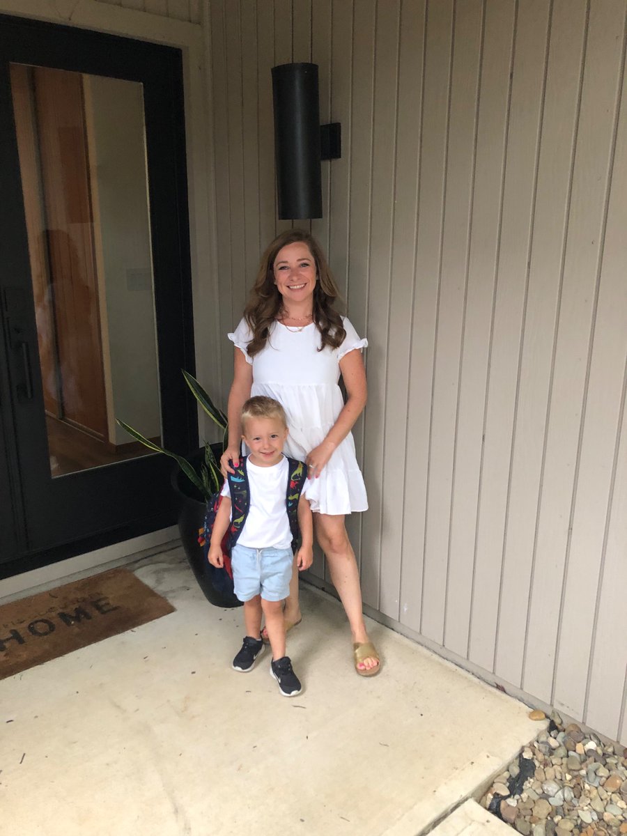 Kate_theSLP's tweet photo. My mini mustang is off to preschool #modelmustang https://t.co/aHdWem3Xvm