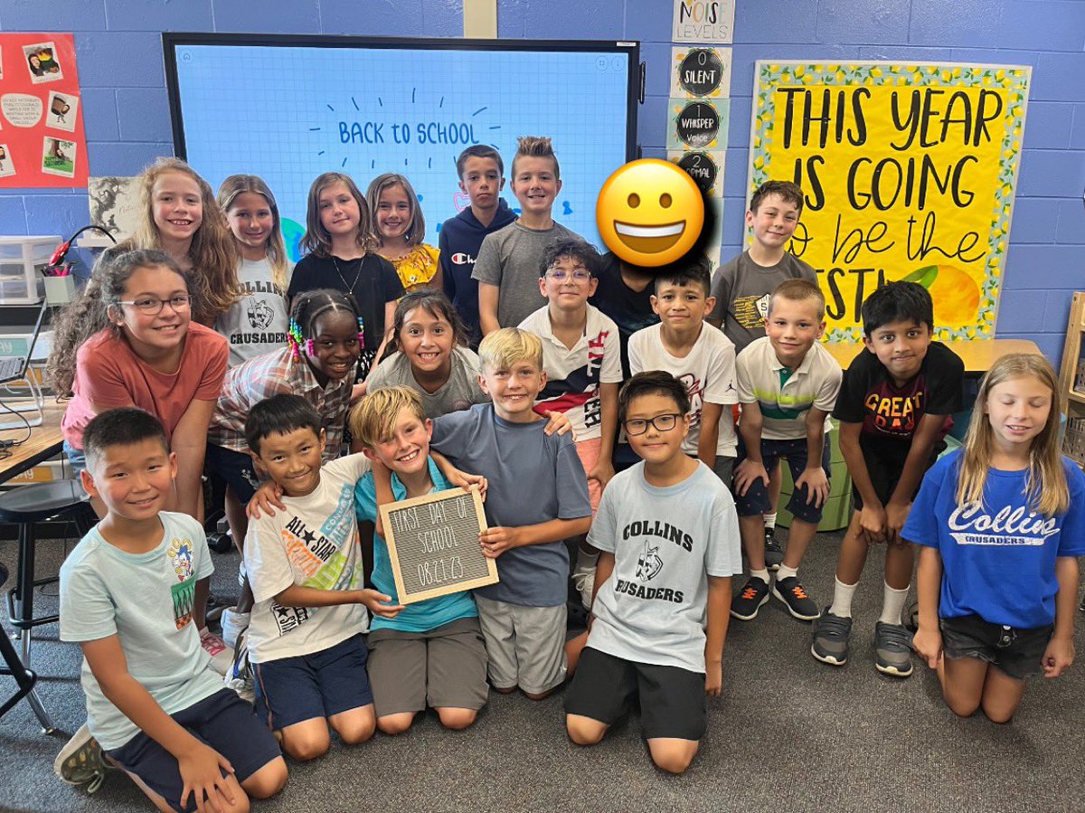 CrocillaCollins's tweet photo. A successful first day of school! 🥰✏️🍎📚 @CollinsSchool54 #54FirstDay https://t.co/JXncszX1vS