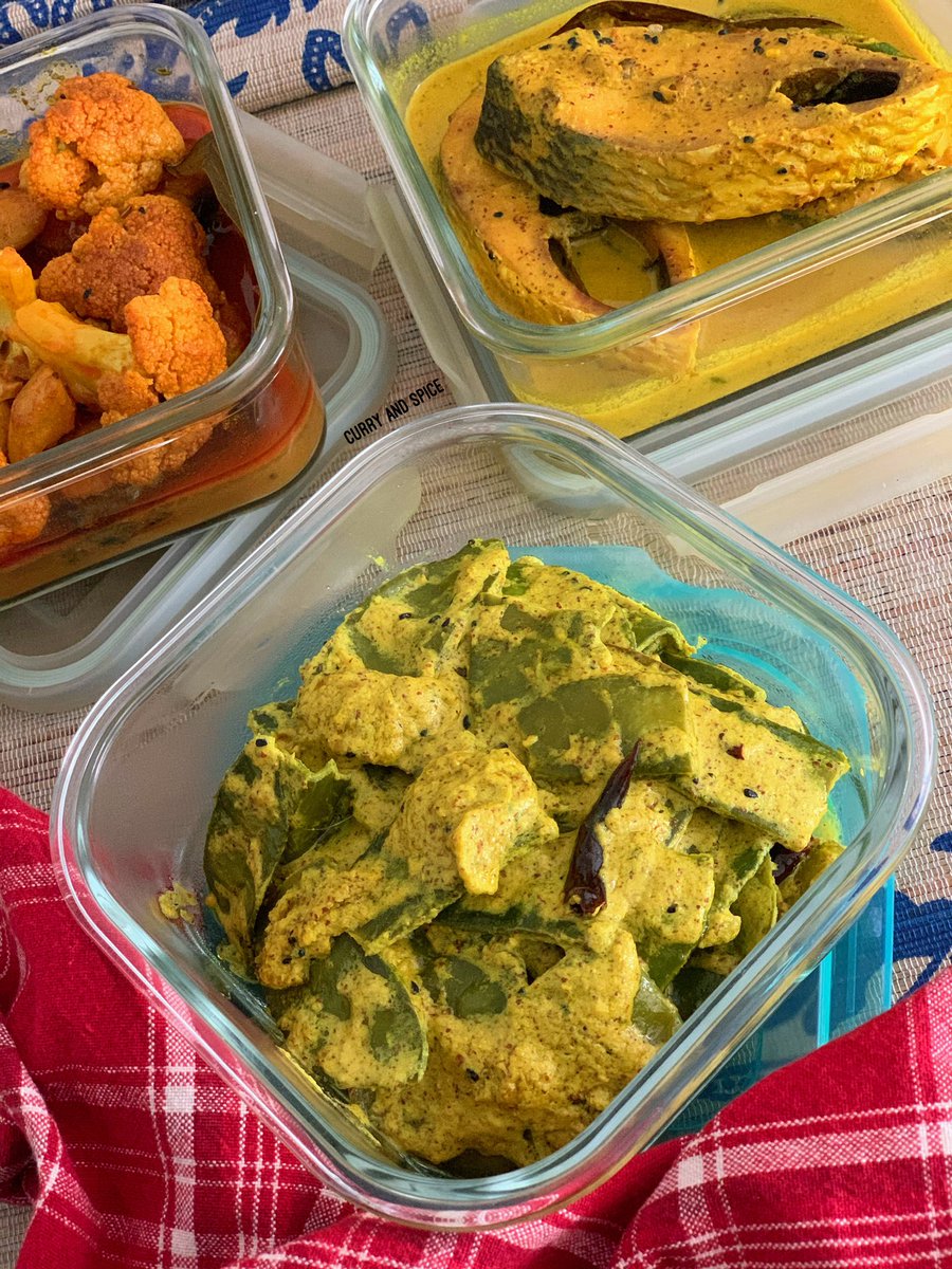 Somasray's tweet photo. #flatbean #chilli #mustard #sidedish CURRY AND SPICE: BENGALI CHILLI-MUSTARD SHEEM: https://t.co/MfF6FclmrX https://t.co/QHDcBpUtLv