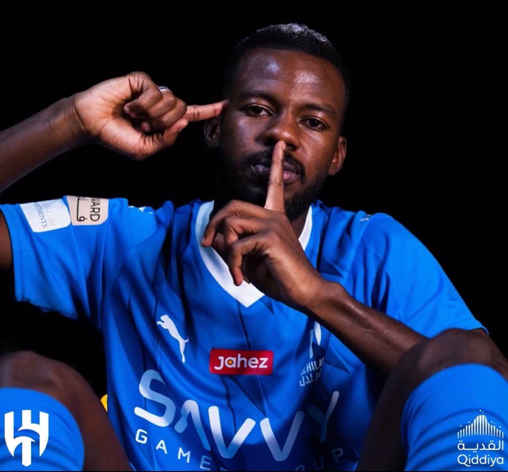 #الهلال وقفوه فترتين تسجيل ورجع وعاقب الجميع وسجل لاعبين العالم كلهم ومن جميع الدوريات وتصدر الميركاتو الصيفي .. 💙🤫

#أنا_هلالي 
#حسان_هلالي