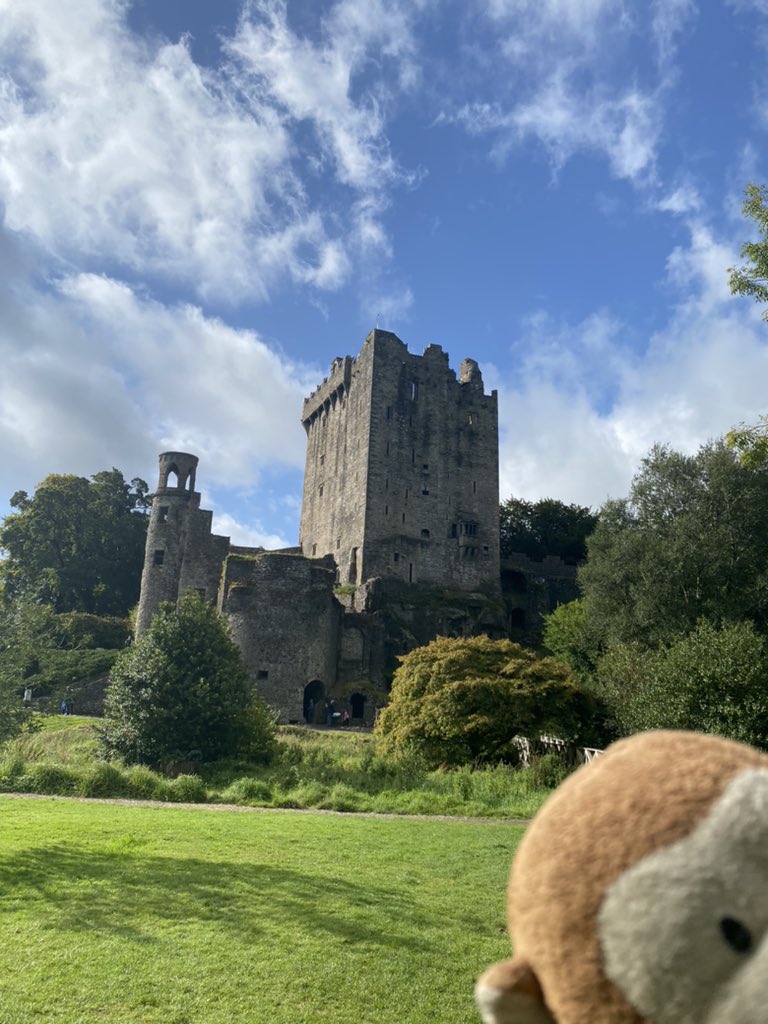 GpSmnky's tweet photo. @Blarney_Castle was todays adventure on the way to #Portmagee Tomorrow I hope to find some #Jedi https://t.co/uwZD1kZ48w