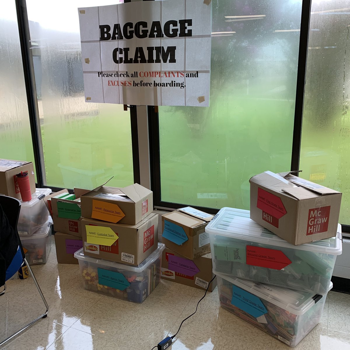 tarabishop_EdD's tweet photo. Today we transformed our library into an airport to welcome back our staff and to set the stage for our theme this year! We are SOARing to new heights at RHES! #soaringtonewheights
#rockfishravens
#wearehoke
#oneteamonegoal
#academiccoach https://t.co/vcPypXGM0b