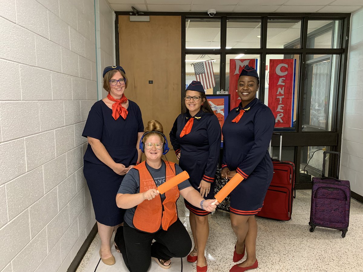 tarabishop_EdD's tweet photo. Today we transformed our library into an airport to welcome back our staff and to set the stage for our theme this year! We are SOARing to new heights at RHES! #soaringtonewheights
#rockfishravens
#wearehoke
#oneteamonegoal
#academiccoach https://t.co/vcPypXGM0b