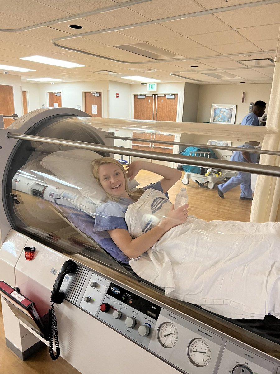 vpoke's tweet photo. Today started hyperbarics to hopefully help the inflammation in my spinal cord and loss of sensation in my arm since radiation! I almost panicked bc daily treatments remind me of some darker days of my life but I made it and so far, planning to go back tomorrow! #HBO https://t.co/6u5O226JAb