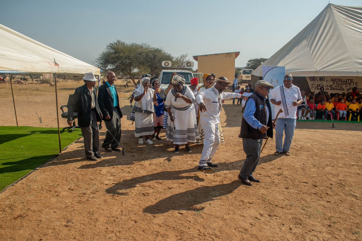 njmasisi's tweet photo. Well done Bikwe Village Leadership , Bikwe community , Bikwe Satellite School ,Parents Teachers Association for supporting the learners. Learners, well done on  the exceptional performance during the  Primary School Leaving Exams  2022 !

#educationiskey
#Bikwe
#mindsetchange https://t.co/f8LzOUBNWK