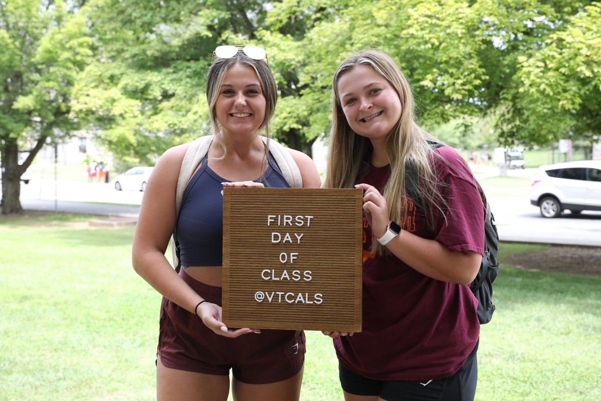 VTCals's tweet photo. Happy first day of classes, #Hokies! We're looking forward to a great year, and we're so happy to have you back on campus! #iamVTCALS https://t.co/oPsOjW0cdu
