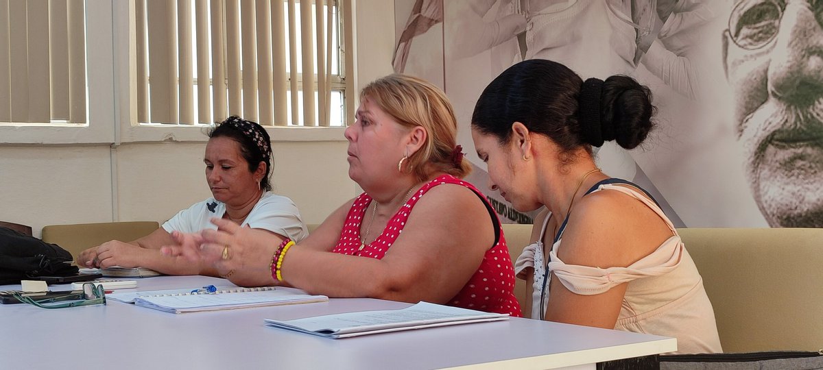 HospitalGustavo's tweet photo. En la tarde de este lunes fueron dados a conocer los resultados de la auditoría de control del @GobiernoCfgos, los cuales resultaron #aceptables. La Directora en Funciones, la Dra. Odalis Herrera significó la importancia del logro obtenido y llamó a revertir las deficiencias. https://t.co/Gg5HgMcywi
