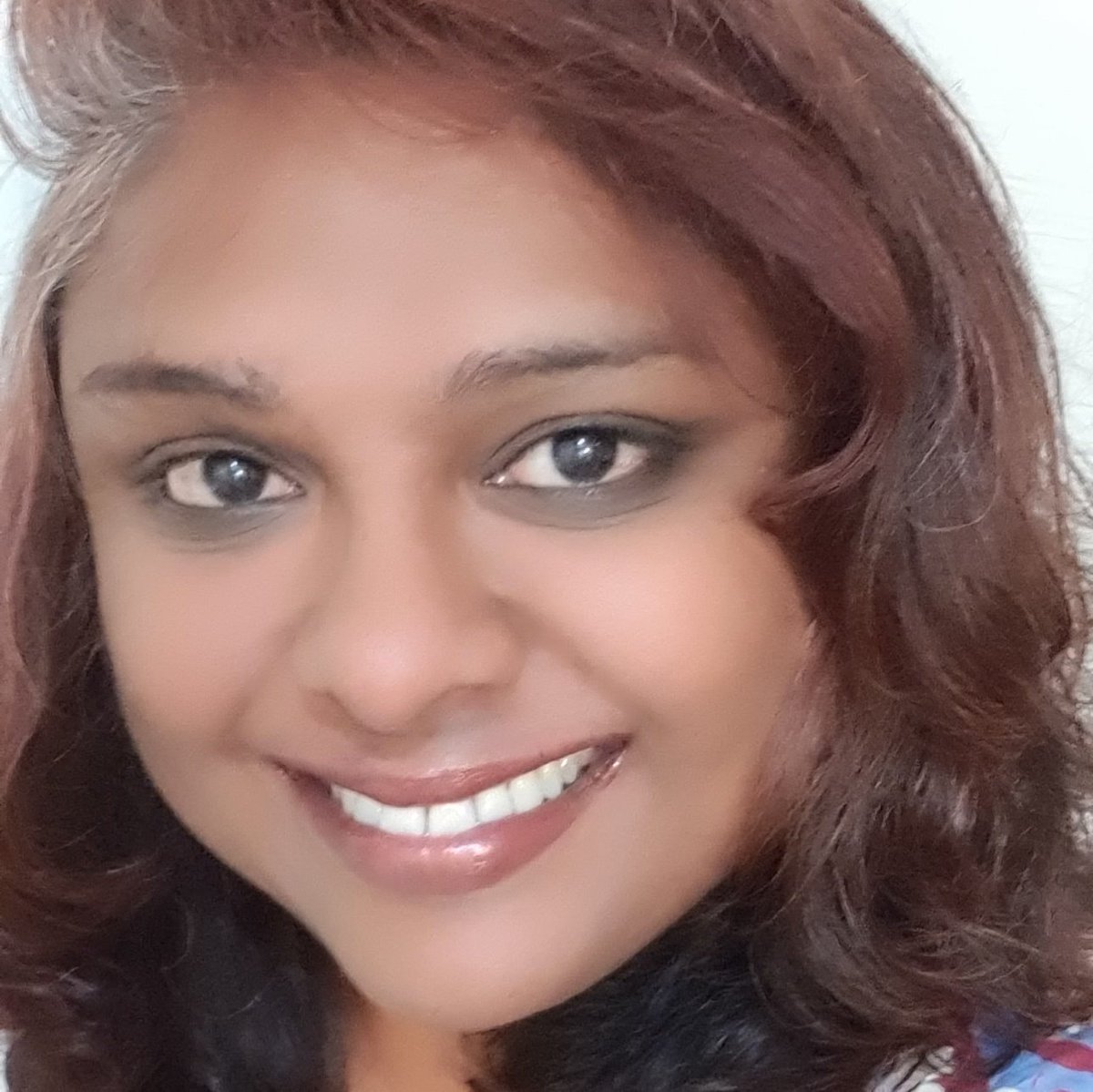 RoshVettiveloo's tweet photo. #NewProfilePic https://t.co/bUljbt3lYm