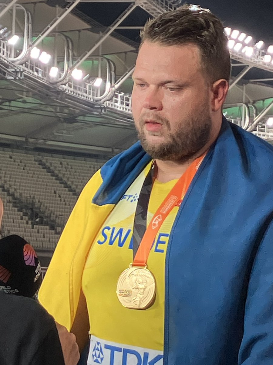 Puolikas kulta Suomeen. Mummi juhlii Turussa ja Danielin pääsponsori on suomalainen <a href="/CapitalBoxSME/">CapitalBox</a>