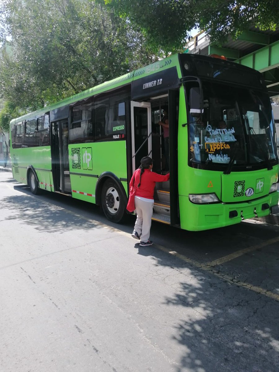 ORTCDMX's tweet photo. 🚍Recuerda que a partir de hoy y hasta el 19 de septiembre, el servicio 11B Calle 7 - Metro Normal del corredor #COPATTSA será operado por unidades de @RTP_CiudadDeMex.
📢 Acércate al personal de #ORT para mayor información del servicio. https://t.co/8azddF4qyu