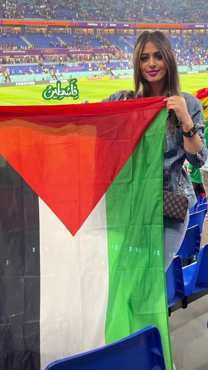SaraReyi's tweet photo. FREE PALESTINE https://t.co/7IXKxkhRN9
