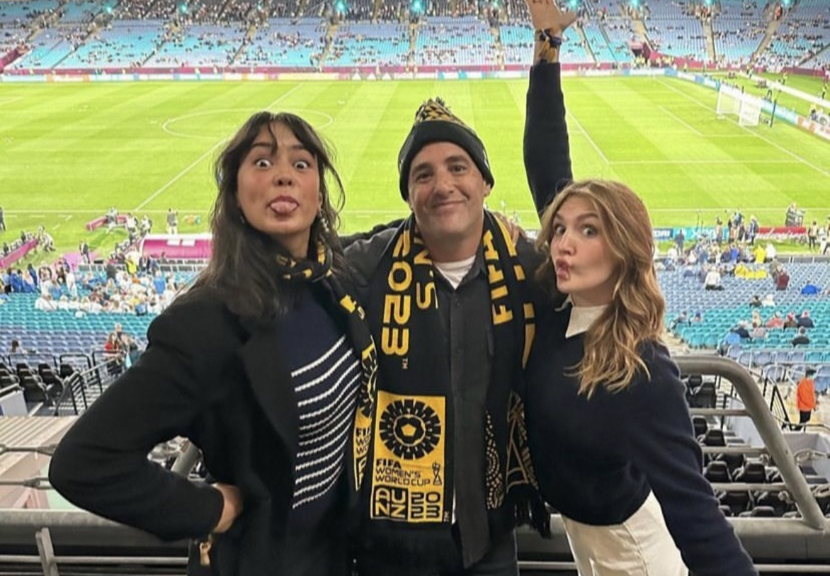 sophienthinker's tweet photo. New photos of Sophie Nelisse and Courtney Eaton at the world cup https://t.co/tJ4pnqcZes