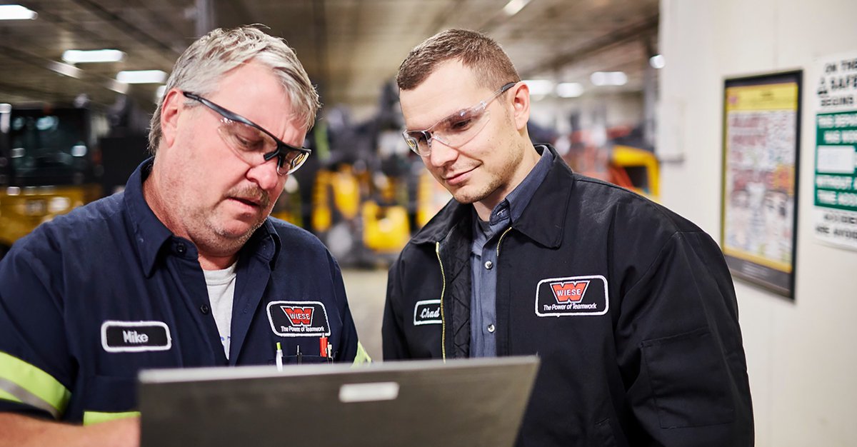 WieseUSA's tweet photo. Get the most out of your equipment investments when you partner with Wiese for forklift repair services. Call your local Wiese team now at (888) 960-0085 or visit us at https://t.co/RJBwujgvD9 and we’ll help keep your operations moving forward. #business #battery #forkliftpar ... https://t.co/jurV43TW0D
