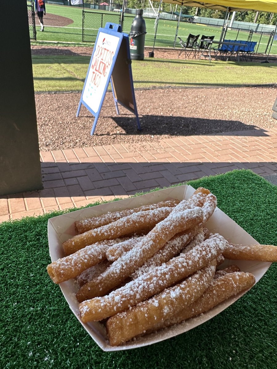 Adventure Sports & Entertainment (@jackson_ase) on Twitter photo Funnel Fries now ! Funnel Fries now !