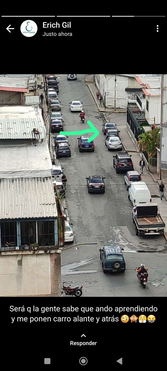 Eriquenes's tweet photo. Será q la gente sabe que ando aprendiendo y me ponen carro alante y atrás 🥴🙈😤🤬 https://t.co/Mdy1CD8768
