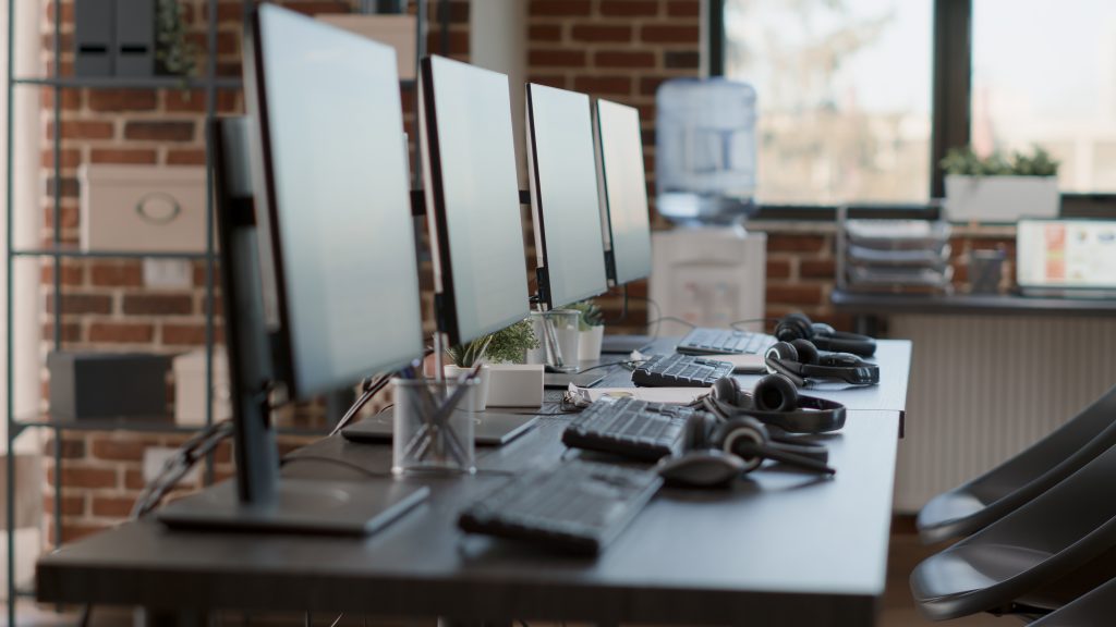 integratedit's tweet photo. Are you looking for a reliable &amp; cost-effective telephone service provider for your business?

We offer #ShoreTel &amp; #Mitel support &amp; maintenance for businesses of all sizes.

We also provide 24/7 customer service &amp; remote troubleshooting!

Learn more: https://t.co/7zL6okKpxu https://t.co/ibJILZBbgB
