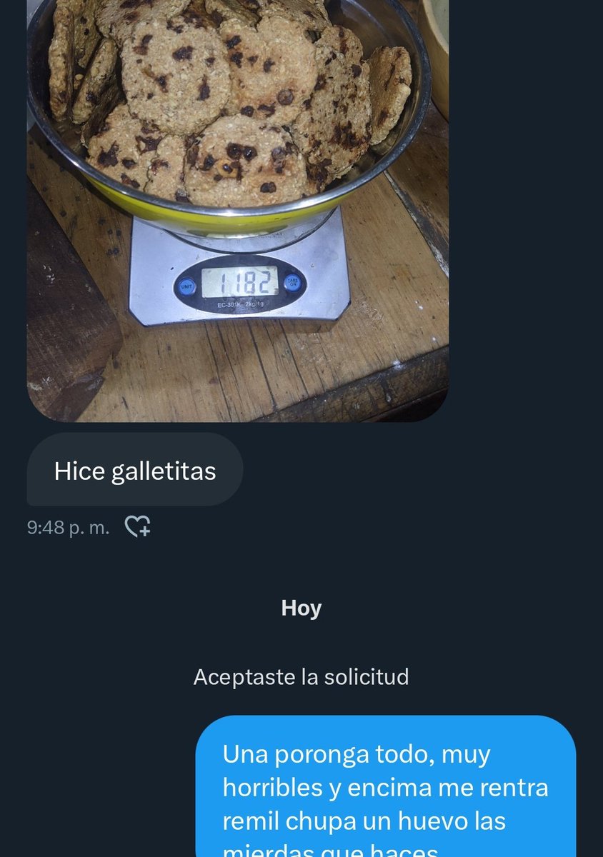 Hay un chabon que me manda a MD siempre todas las cosas que hace, me da mucha ternura dios es un genio