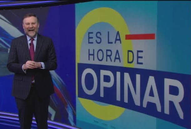 CBuburron's tweet photo. yo cuando me preguntan por el conflicto entre sheinbaum vs ebrard // yo cuando me preguntan del conflicto entre el clan de las perdidas y las más preciosas vs marlon https://t.co/2Q5XcyVRHX