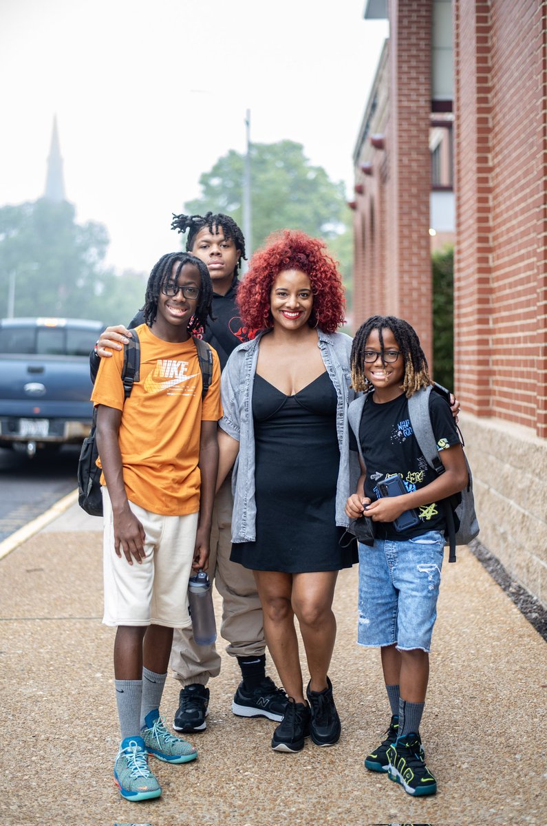 VWEBBJR's tweet photo. First day of school for our boys! Just amazing how fast these kids have grown!! #firstdayofschool #family #weoverme #WebbFamily #CBVM https://t.co/44bHqee8M0