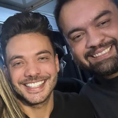 choquei's tweet photo. 🚨ATENÇÃO: Claudio Castro, governador do Rio de Janeiro, falta a Marcha para Jesus para ir a show de Wesley Safadão, no Garota Vip. https://t.co/y3wpPcRUSe