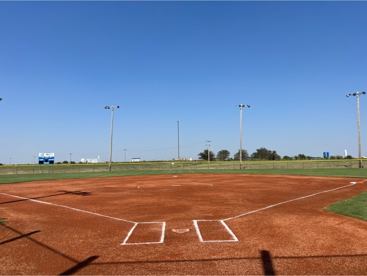 UC__Tigers's tweet photo. The field is prepped and ready to roll for tonight’s softball opening games. They begin @ 4:30. Thank you to Coach Hammons and faithful workers to have the field done for the team. #GOTOGERS! https://t.co/Cvt0aibvsp