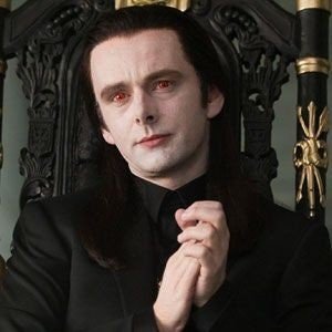 _mefofw_holy's tweet photo. I used to be a big fan of cute guys like Edward, but now it's his dad's turn or that motherfucker. 

#twilight #aro #volturi https://t.co/O6pZLggRyV