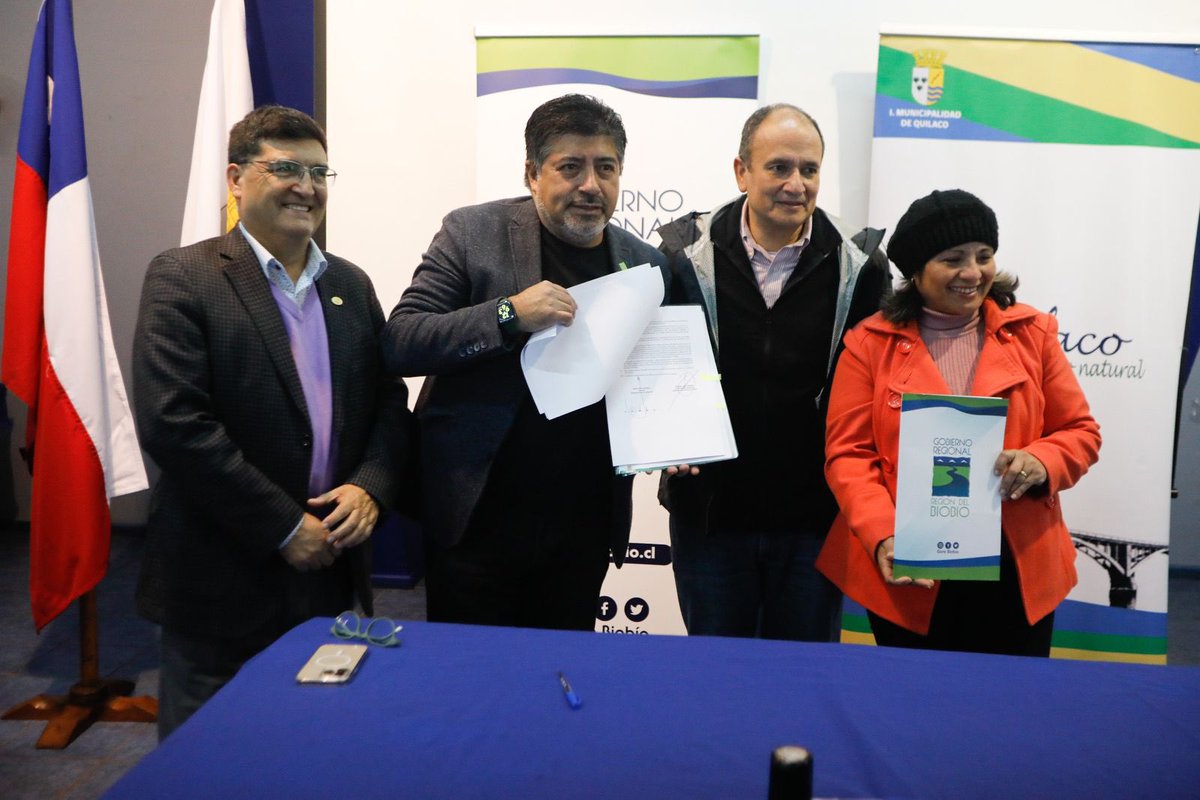 ✍🏼 En la instancia, junto a los alcaldes de <a href="/Muni_Quilaco/">MunicipalidadQuilaco</a>, <a href="/StaBarbaraMuni/">Municipalidad Santa Bárbara Oficial</a> y <a href="/munimulchen/">munimulchen</a>, el Gobernador <a href="/rdiazworner/">Rodrigo Díaz Worner</a> selló un compromiso de inversión, agradeciendo a las y los integrantes del <a href="/CoreBioBio/">Core BioBio</a>, quienes aprobaron estos recursos para ir en beneficio de todas y todos 🙌🏻.