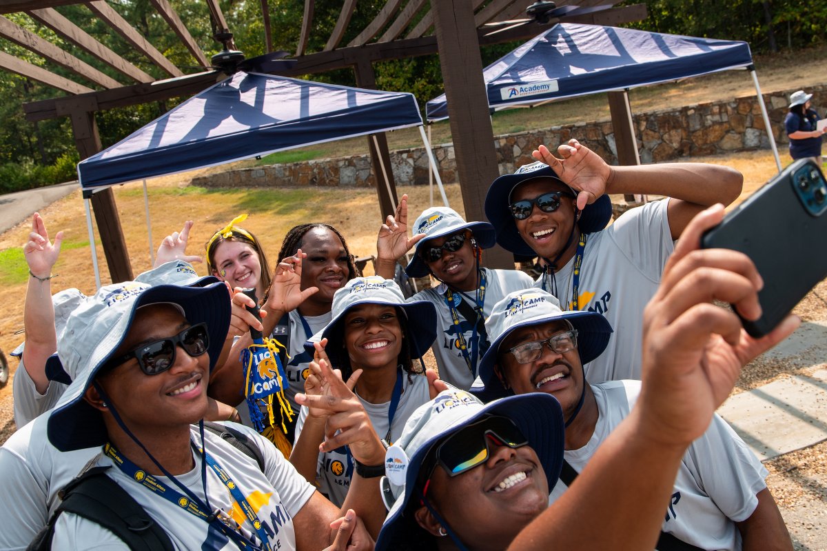 etamuniversity's tweet photo. This one time, at Lion Camp...

We hope everyone who attended Lion Camp had a BLAST! It's the perfect way to welcome students to the Lion family at #TAMUC. Also, shoutout to the Blue Pride team for emerging victorious in camp pride competitions! https://t.co/mMzMMWE2RL