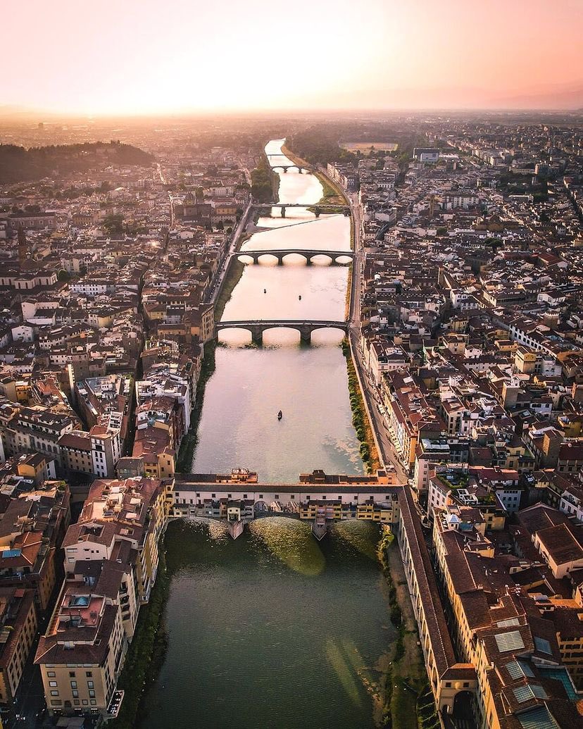 archi_tradition's tweet photo. Florence, Italy 🇮🇹 
📸: @world_walkerz https://t.co/ME7fvqn01E
