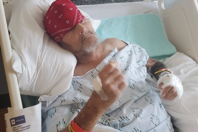 Shelores's tweet photo. Please support my GoFundMe campaign: https://t.co/l0i6wTZVEY #GoFundMe #diabetes #kidneydisease #helpinghand #HelpFolksLive2023 #DonateOrShare https://t.co/Lu3zd50Yu1