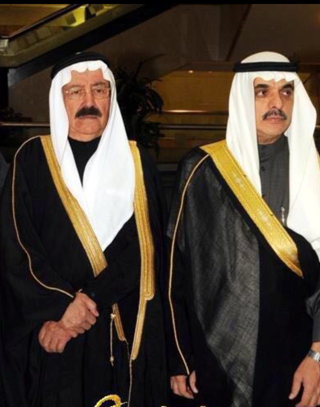 M_Jalali's tweet photo. لا اله الا الله
و انا لله و انا اليه راجعون
اليوم ودعت #عنيزة و اهلها احد أبناءها الكرام…
كما ودعه الكرم و الطيب و النبل و السماحة و التسامح
و نقاوة السريرة…
كلهم بالدموع ودعو من احبهم و احبوه من الفهم
و الفوه
و من عاش معهم
و عاشو في قلبه الابيض…
و دعو الشيخ المتميز
#محمد_بن_سليمان_الصيخان
كل شيء جميل يجب ان يعزى بابي عبد الله
فهو فقيد القيم الراقية و فقيد مدينته قبل ان يكون فقيد اهله و عشيرته
رحم الله الرجل الانسان المتطوع و اسكنه فسيح جناته
كتبت عنه كلمات بسيطة حين كرمته عنيزة عام2016
و مازلت ارى انها قليلة بحقه
كتبت (وجدت الصيخان)
و لكنه افضل الف مرة مما وجدته بعدما عشت معه سنوات و عايشت حياته الخاصة و العامة
في العمل الاجتماعي
و الرسمي و اعماله التجارية…
الى جنة الخلد يا عمدة  الطيب و الكرم .
#ذكريات_اهل_عنيزة 
@khaledmoha3