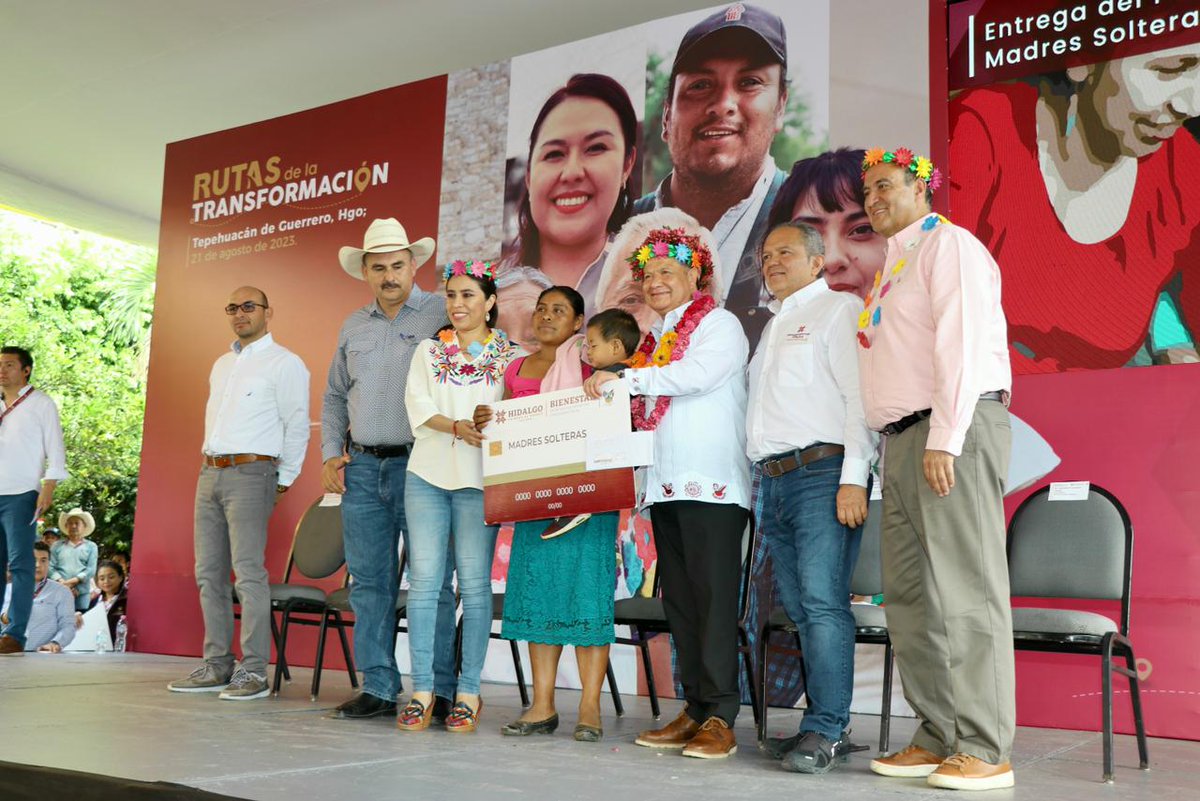 Iniciamos las #RutasDeLaTransformación de esta semana en #TepehuacánDeGuerrero en donde compartimos #ResultadosQueMejoranVidas a través de las acciones emprendidas por el gobierno que encabeza <a href="/juliomenchaca_/">Julio Menchaca</a> 

Para ofrecer una educación digna, humana y de excelencia, en este