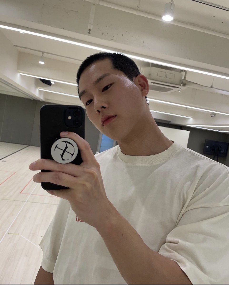 monstaxbr's tweet photo. Monbebes colecionando ovos 🥚 https://t.co/kSHLMYMA6R