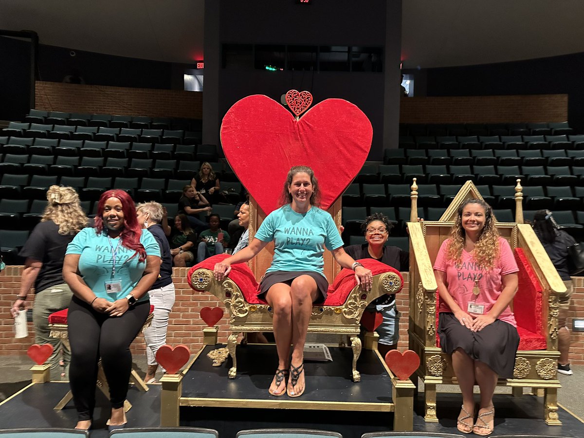 The Early Childhood Squad is playfully raising the bar for our students this year.
#RaiseTheBar 
<a href="/calvertnet/">Calvertnet</a>