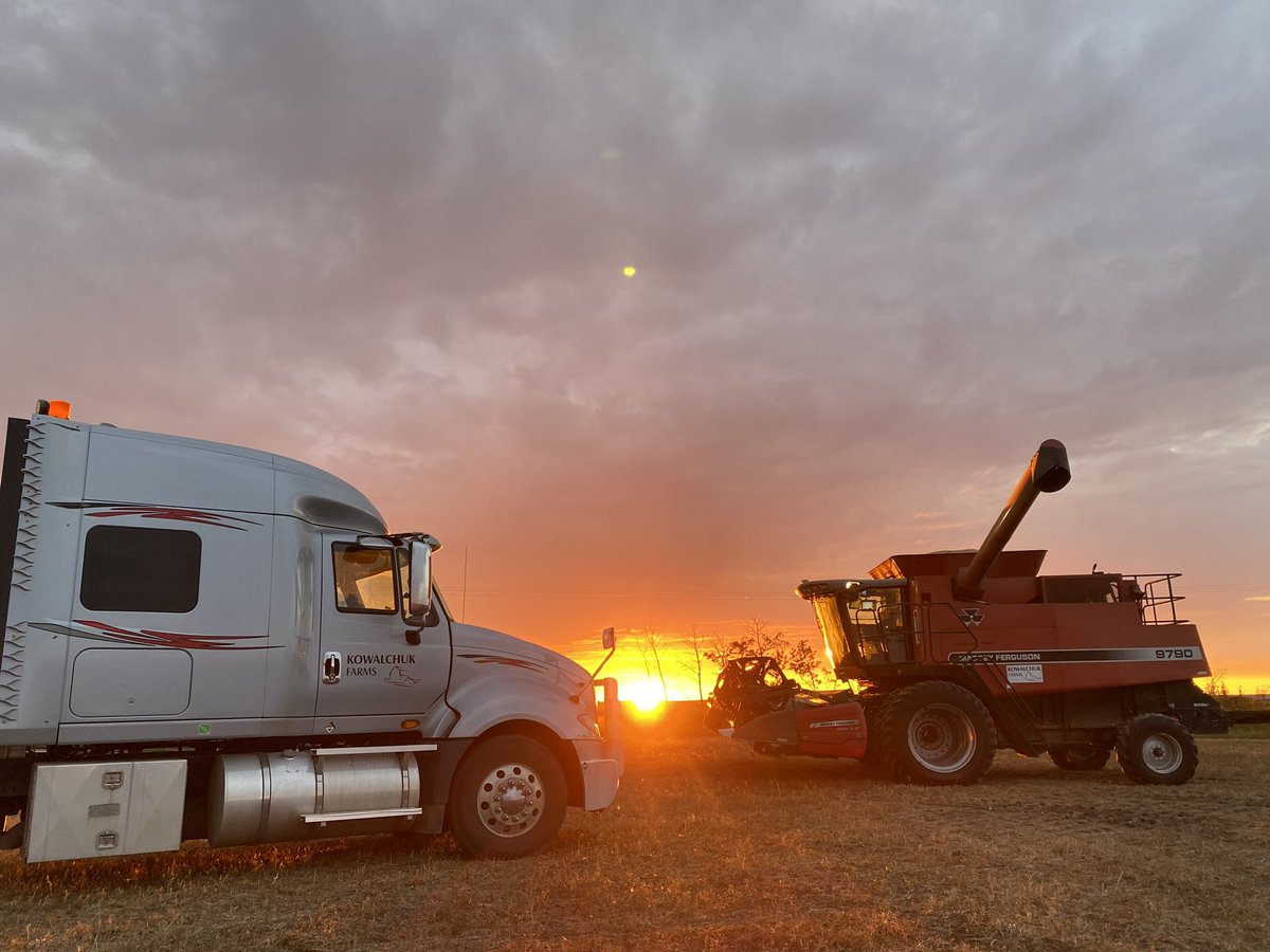 With harvest here or quickly approaching for many please be safe out there!

I know we can be in a rush this time of year

But remember it only takes a second to get injured 

And it may only take a minute to slow down and think it through

Is 59 seconds worth your life?

#BeSafe