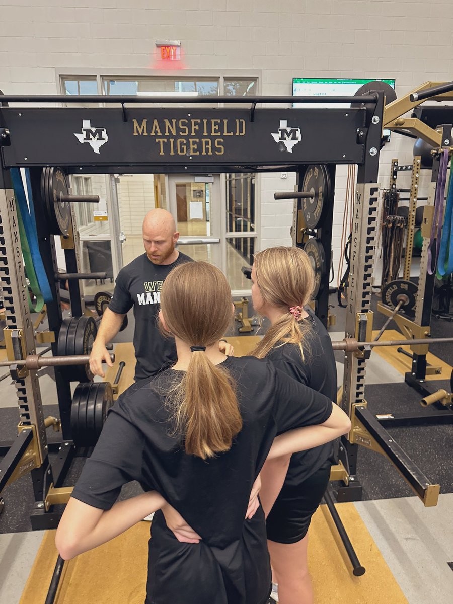 Mansfield Girls Basketball tweet media