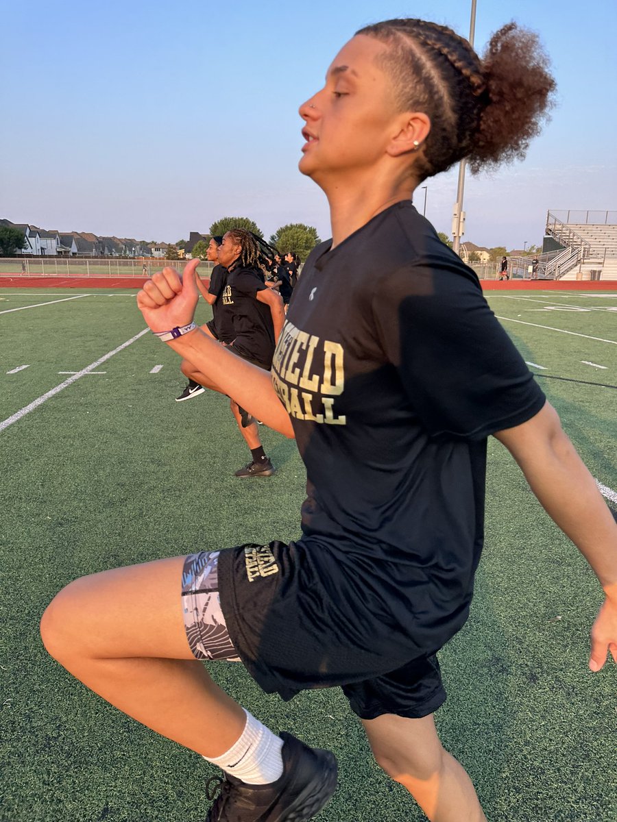 Mansfield Girls Basketball tweet media