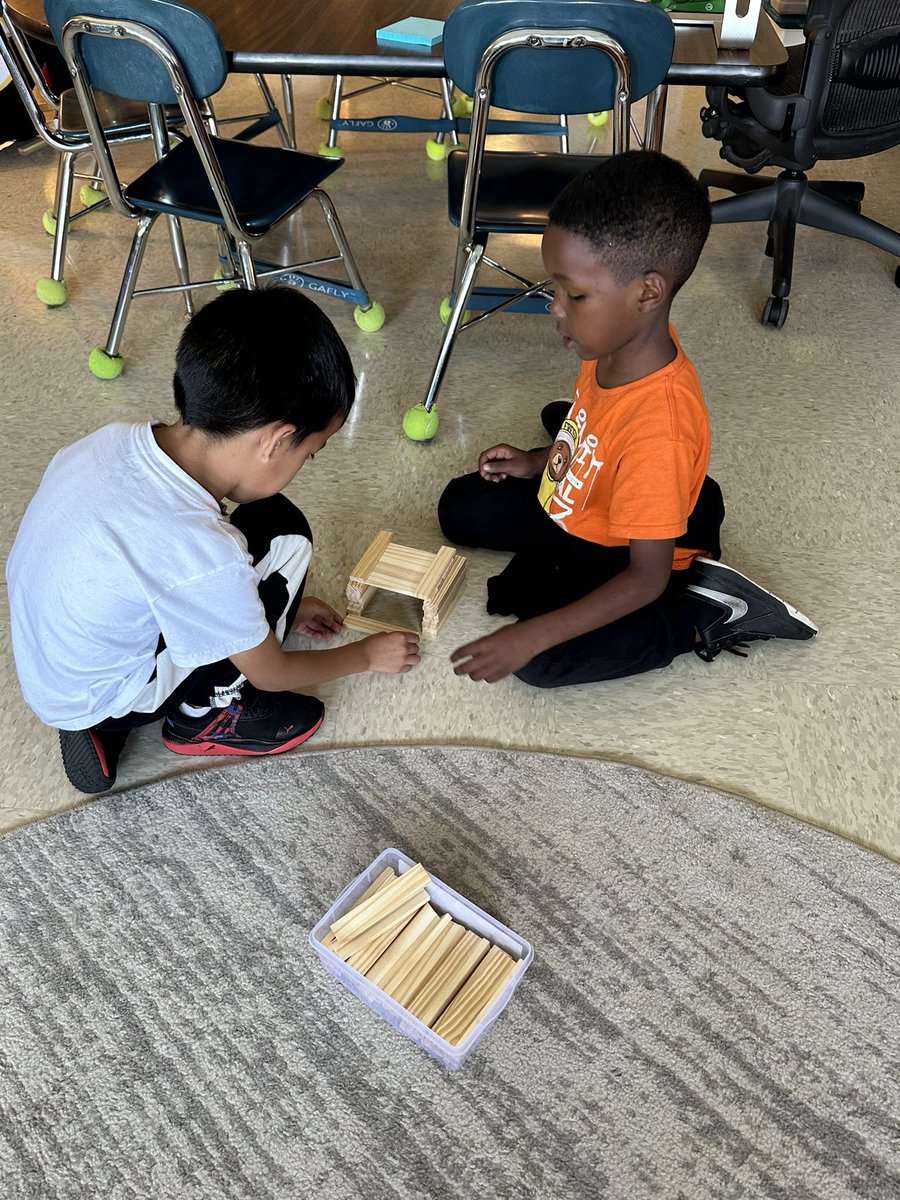 MsMoore_GMA's tweet photo. Perseverance was definitely needed in todays STEAM challenge! So proud of all the communication and team work I saw today. https://t.co/wHVHcgCpec