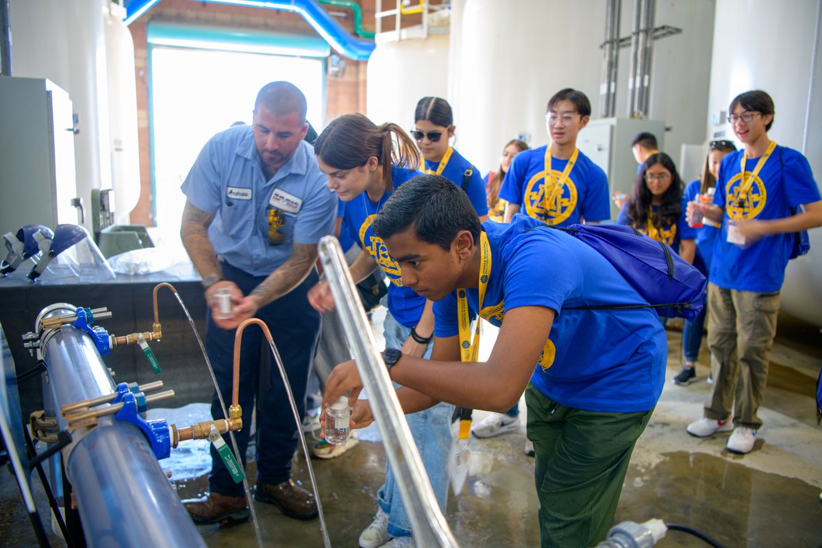 rpueducation's tweet photo. Our STEM in Public Utilities Learning Labs was a huge success this year! High School students learned all about STEM Careers in the utility industry. https://t.co/TadP8O7Ipj
