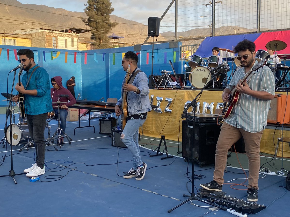 Con talleres de pintura, huerto y presentaciones artísticas de las agrupaciones <a href="/MiisticaShow/">Mistica Show Chile</a>, Rua Circo y Del Recoveco, efectuamos el pasado fin de semana junto a <a href="/AntofagastaSpd/">SPDAntofagasta</a> e <a href="/ilustraciudad/">Ilustra Ciudad</a> un nuevo Espacio Cultural Comunitario en villa Felipe Trevizán de #Antofagasta