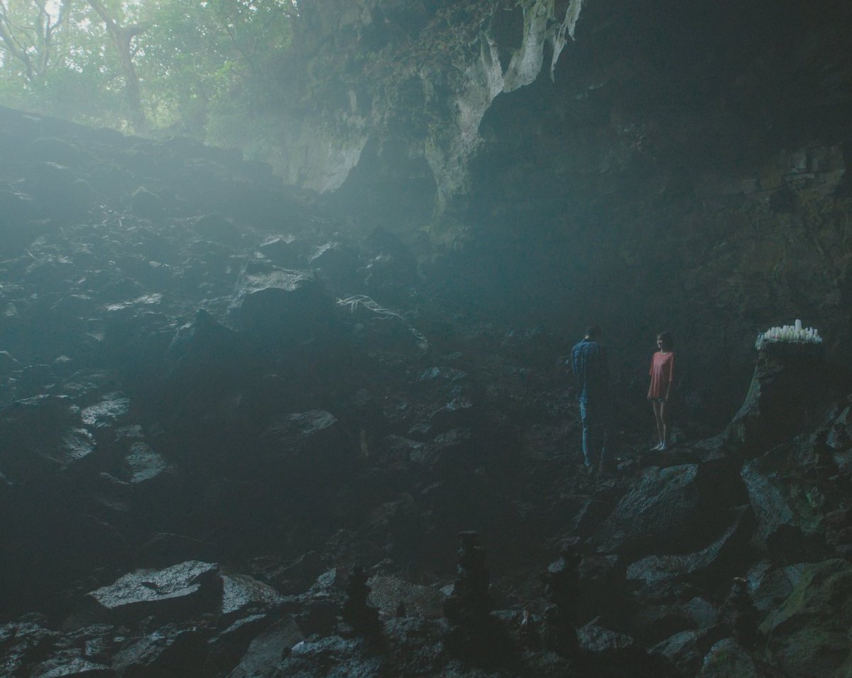 SoulmateKMovie's tweet photo. The beautiful Che-Oleum Cave at Jeju Island

Watch SOULMATE link in bio

#soulmate #soulmateVOD #kimdami #jeonsonee #byeonwooseok #소울메이트 #영화소울메이트 #김다미 #전소니 #변우석 #kdrama #kmovie #vod #streaming #still #scene #jejuisland #travel #tourism #cave  #nature #trip https://t.co/3egkgVk4QO