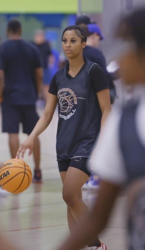 Elena “E5”Harden (@elenaharden2025) on Twitter photo Enjoyed competing at the <a href="/InsiderExposure/">InsiderExposure</a> fall showcase this weekend, I was also able to make the all-star team and go up against some really good players. <a href="/FBCNextUp/">FBC NextUp</a> <a href="/hillgrove_wbb/">Hillgrove Hawks WBB</a> Enjoyed competing at the <a href="/InsiderExposure/">InsiderExposure</a> fall showcase this weekend, I was also able to make the all-star team and go up against some really good players. <a href="/FBCNextUp/">FBC NextUp</a> <a href="/hillgrove_wbb/">Hillgrove Hawks WBB</a>