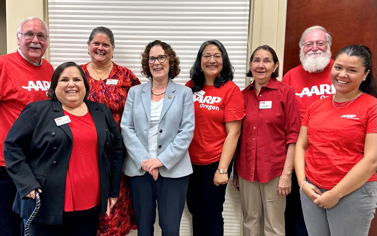 Thank you <a href="/ValHoyle/">Val Hoyle</a> for meeting with us to talk about issues that matter to Oregonians 50+! #AARPAdvocatesNationwide #caregiving #familycaregivers #SocialSecurity #financialresilience #agefriendlyoregon #orpol
<a href="/AARPadvocates/">AARP Advocates</a>