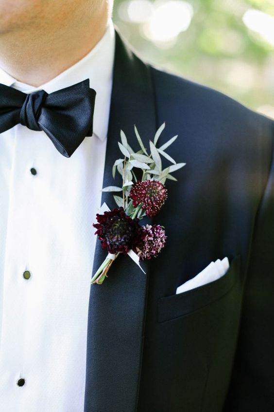 FianceeBodas's tweet photo. Ideas de azahares de novio para la boda de invierno, ¡inspírate! https://t.co/Sh768KpsyT