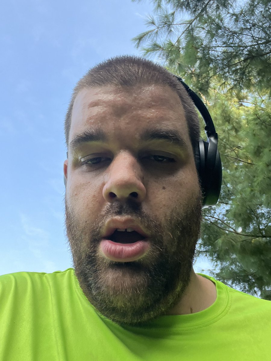 BenergyEAC's tweet photo. I can do this #runbenrun https://t.co/CVlO9SweWl