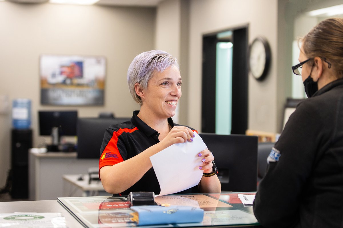 VTC_Canada's tweet photo. What does Total Customer Support mean to us? A lot. It's the backbone of our business, and is what we always aim to provide the moment you walk into our dealerships.
#TotalCustomerSupport #Service #Parts #Heavydutydealership https://t.co/FR5m03cPSK