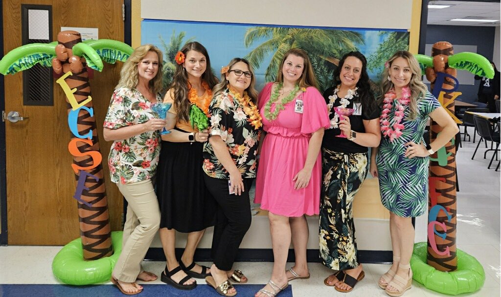 MHernandezHeart's tweet image. First ECE pullout of the year! @NISD_ECE @BarbTriplettTX @melaniegraytx @MrsNEsquivel @MsKimSwenson @teachercarolh 
#ECETraining #PK #ECC