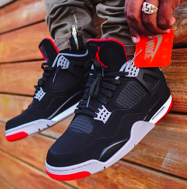 SneakerPics23's tweet photo. Bred 4's https://t.co/AuNk0gwzUl