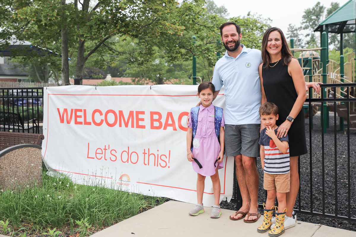 ParkwaySchools's tweet photo. A new chapter begins! Welcome back to the excitement, laughter, and learning as we kick off another school year together. Here’s to a year of growth and #MomentsThatMatter. 📷 #BacktoSchool https://t.co/bWxtWFw4fB
