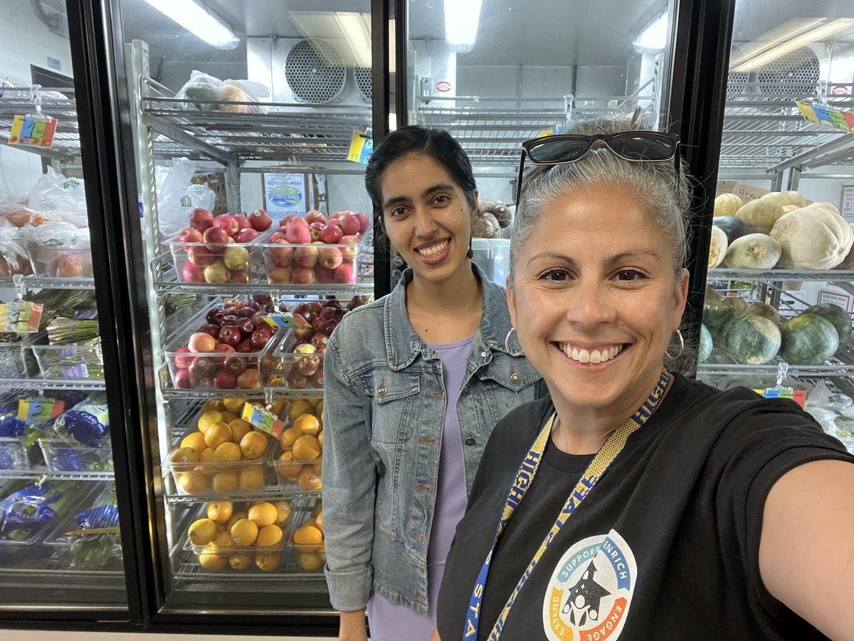 HighlandES_CSL's tweet photo. Great tour of @MannaFoodCenter Market off Tech Rd thanks to the amazing, Priya. Call for access to this market &amp; so much more: 301-424-1130
#HighlandES ❤️#Manna @MCPSCommunitySc @MCPS @MCPSEspanol https://t.co/H1jsDfj6Nf